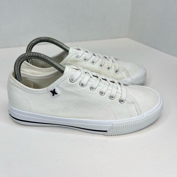 Hurley Ceta Womens Sneakers Casual Canvas Lace Up White Size 6.5M No Box XLNT! - Picture 2 of 16